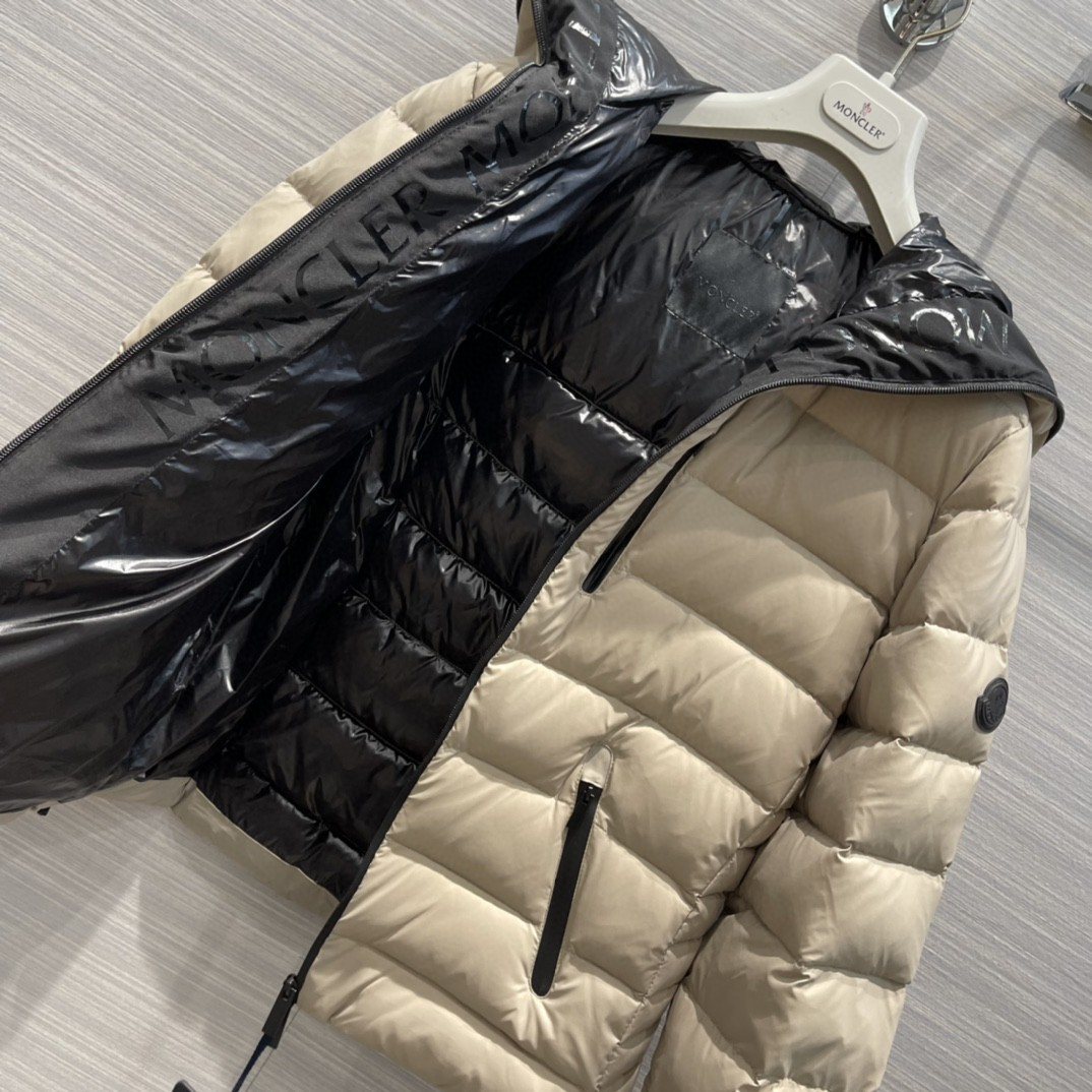 Moncler Women's Reversible Hooded Letter Graphic Puffer Coat — detail