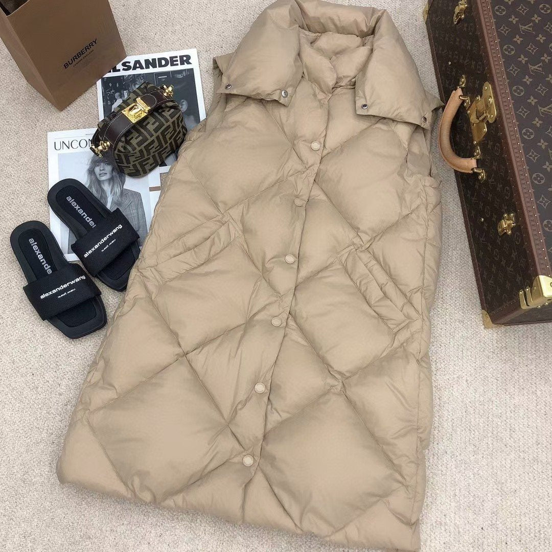 Burberry Long Diamond-Quilted Down Vest — front