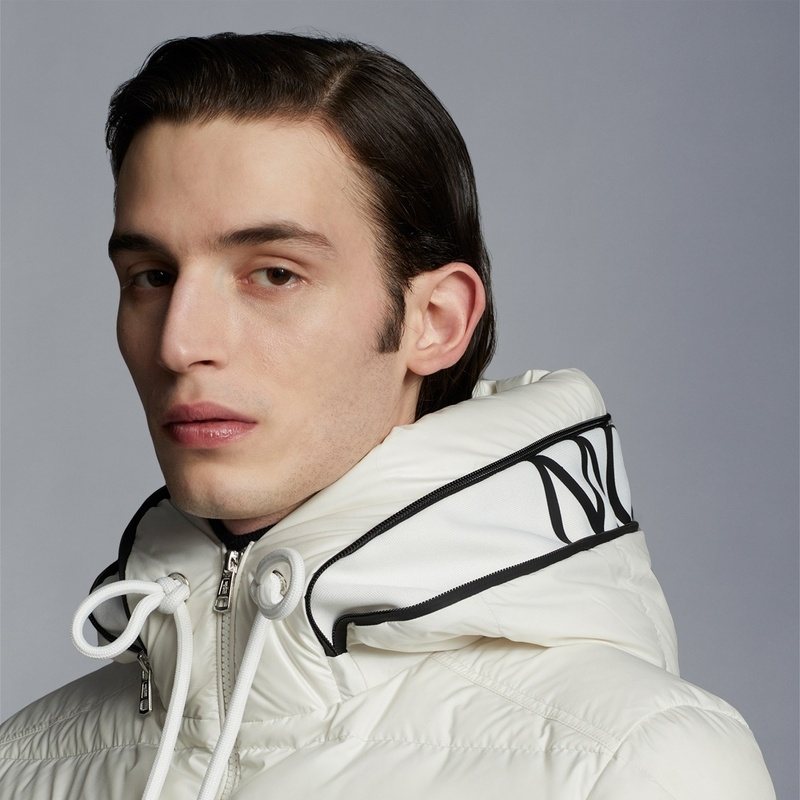 Moncler Hooded Short Down Coat — detail