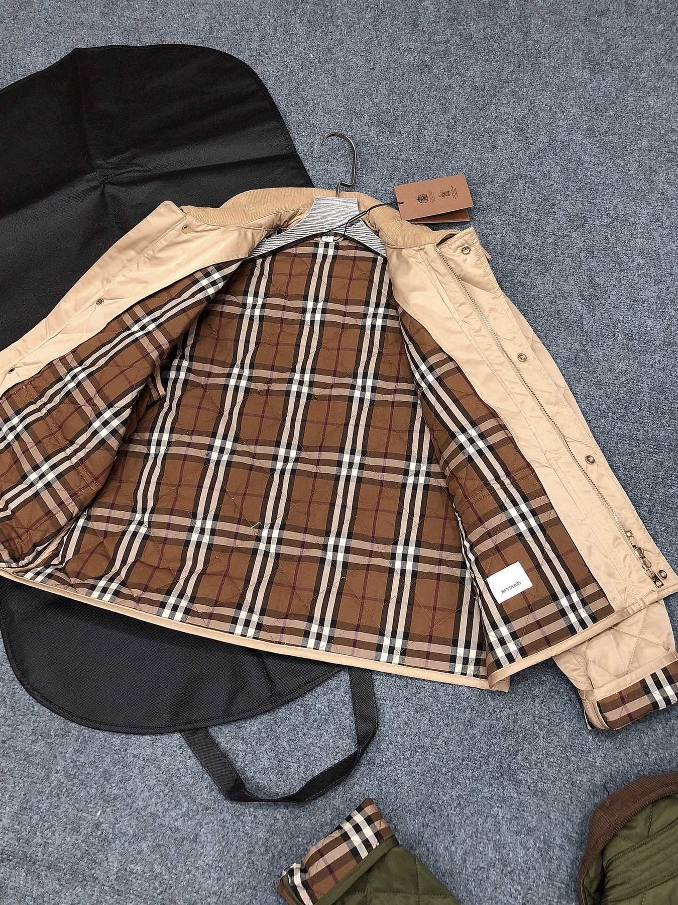 Burberry Corduroy-Collar Diamond-Quilted Jacket — detail