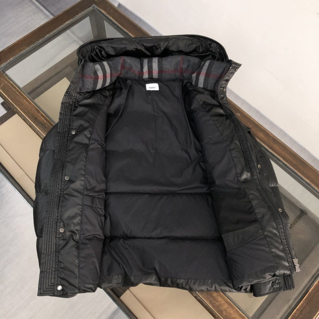 Burberry Glossy Hooded Puffer Jacket — detail