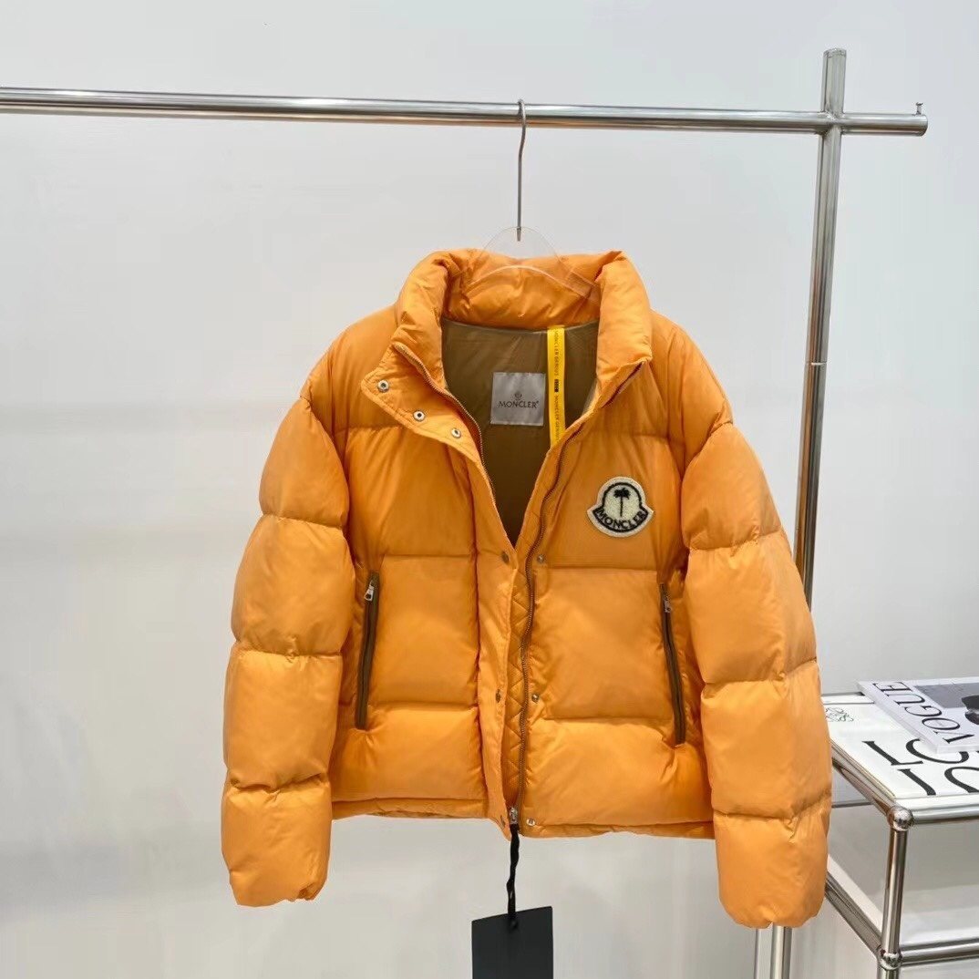 Moncler Quilted Short Down Coat — detail