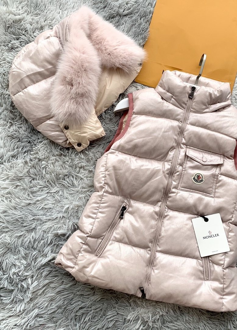Moncler Fur-Trimmed Hooded Down Vest — front