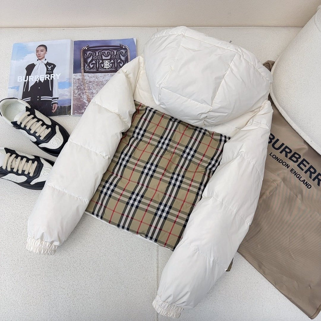 Burberry Checked-Panel Hooded Puffer Jacket — detail