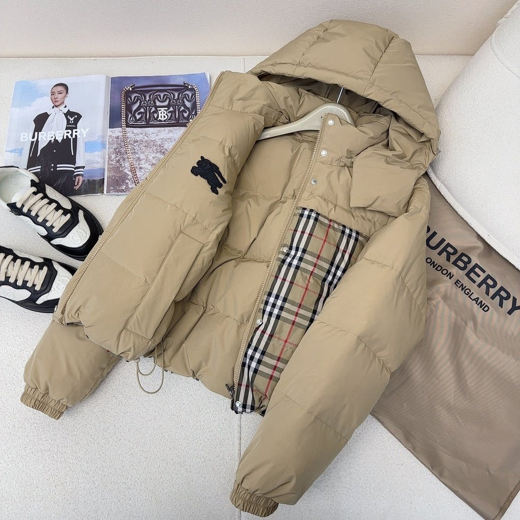 Burberry Checked-Panel Hooded Puffer Jacket — detail