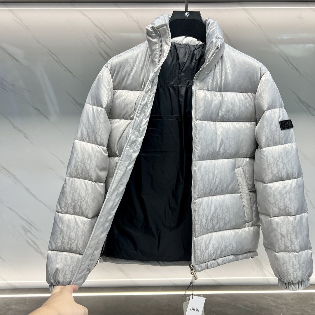 Dior Oblique Monogram Puffer Jacket — detail