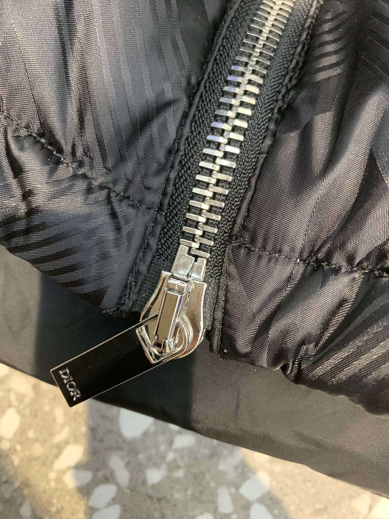 Dior Geometric-Pattern Short Down Jacket — hang_tag