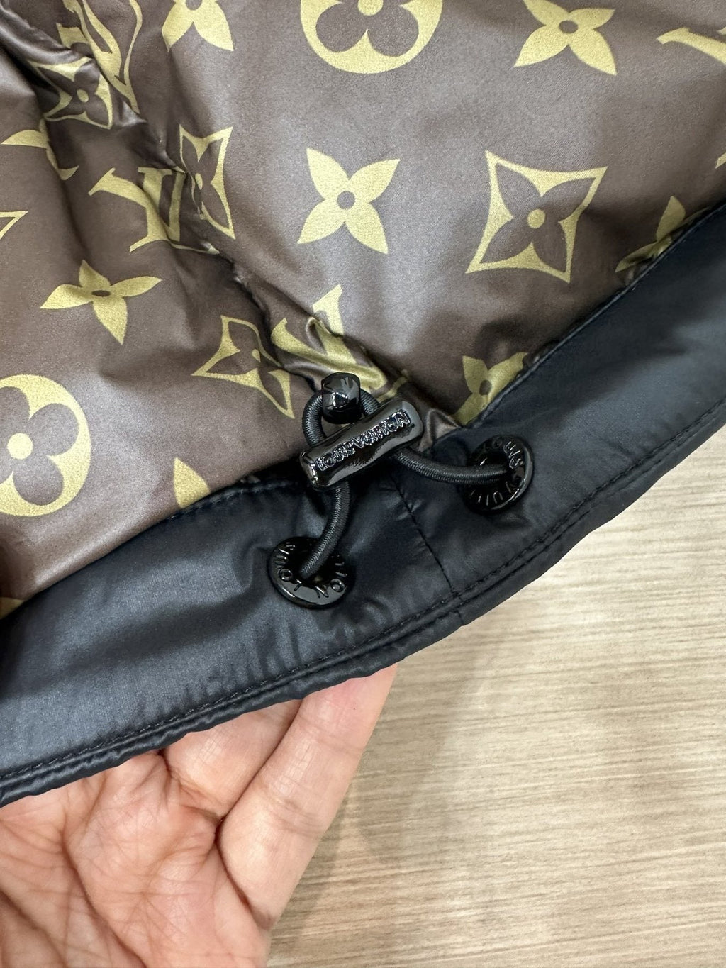 LV Black Hooded Puffer Coat with Monogram Lining — detail