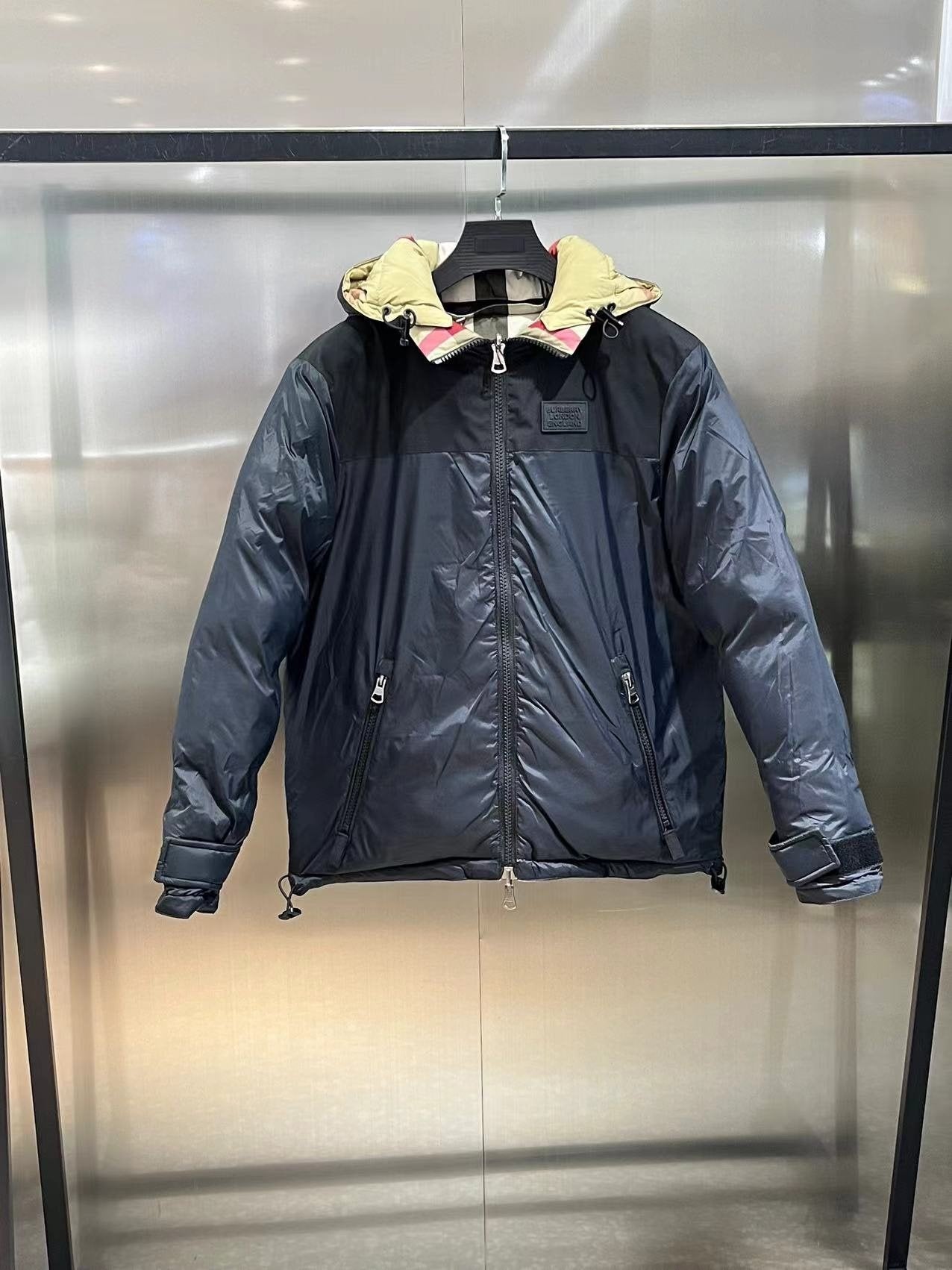 Burberry Black Hooded Puffer Jacket — front