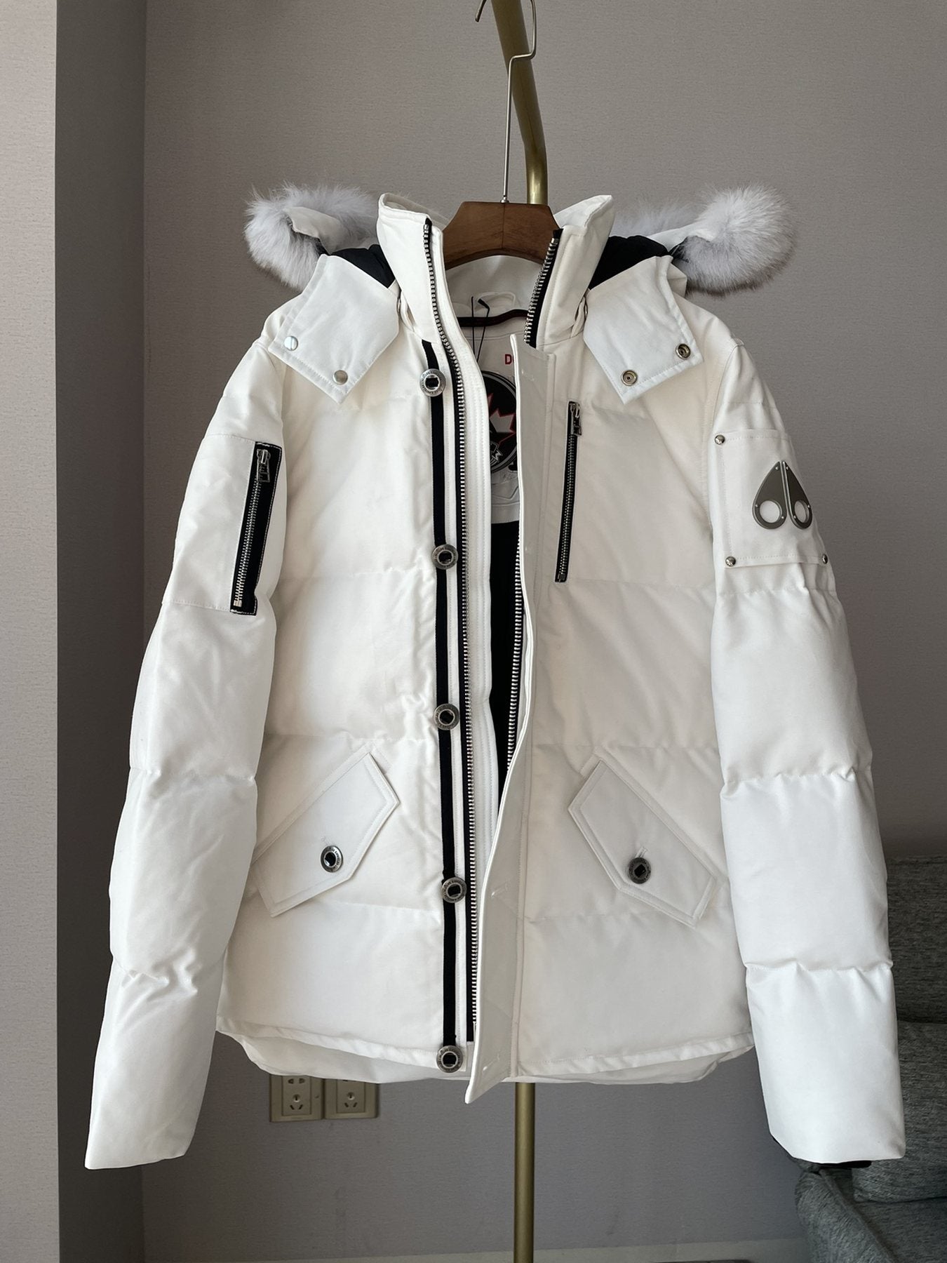 Moose Knuckles Fur-Trim Hooded Puffer Jacket — front