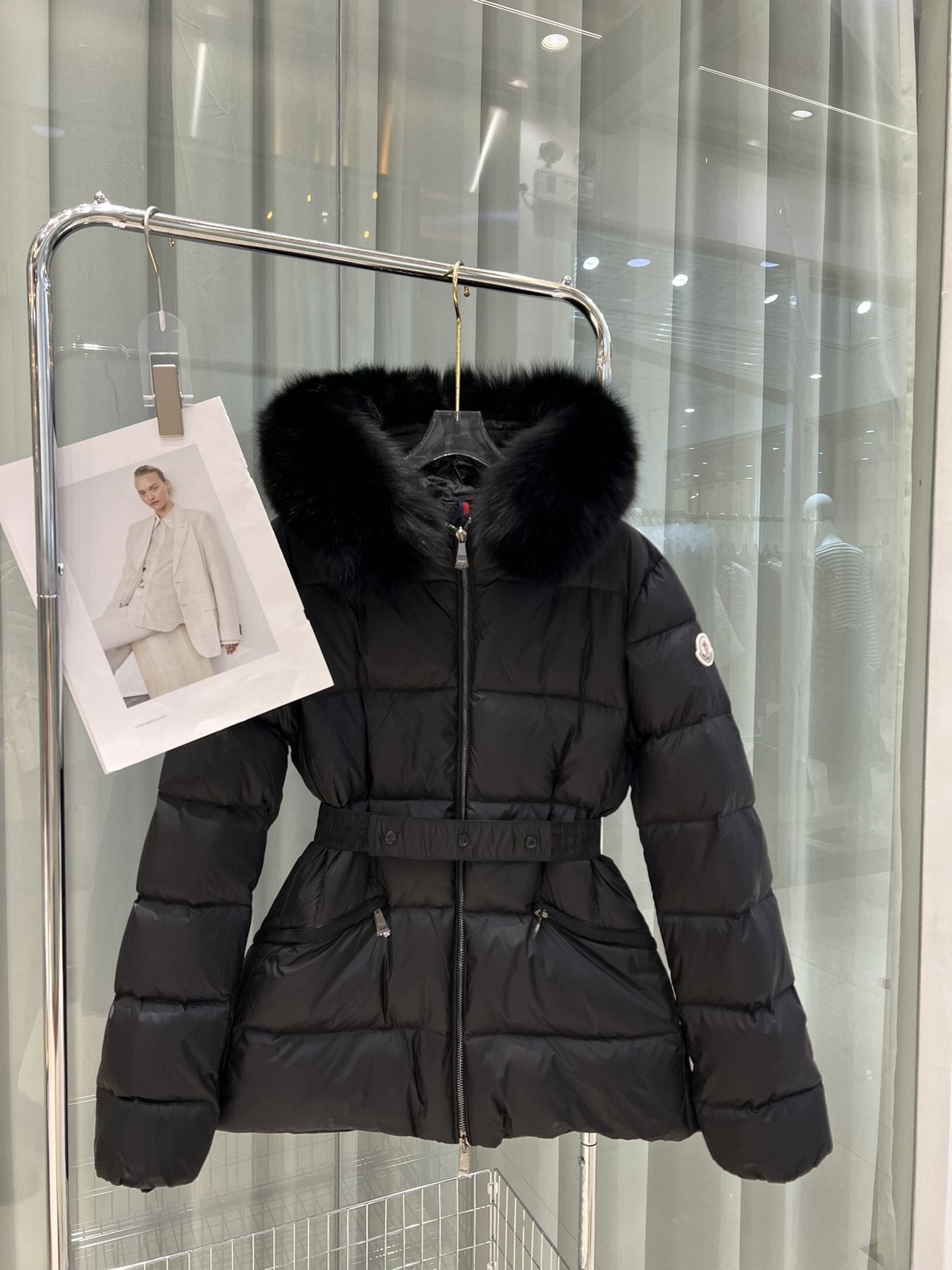 Moncler Fur-Trim Hood Belted Puffer Coat — front