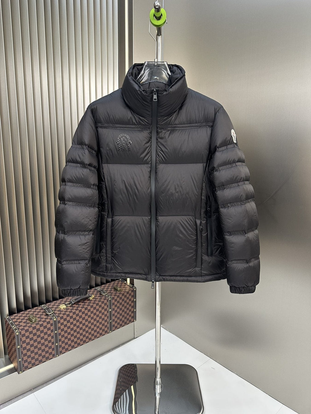 Men Moncler coat Hooded Quilted Puffer Jacket — context