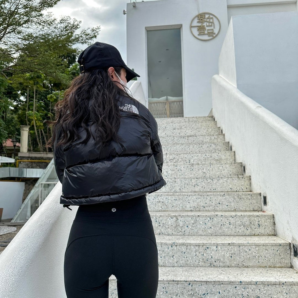 The North Face Women's Cropped Quilted Puffer Jacket — context