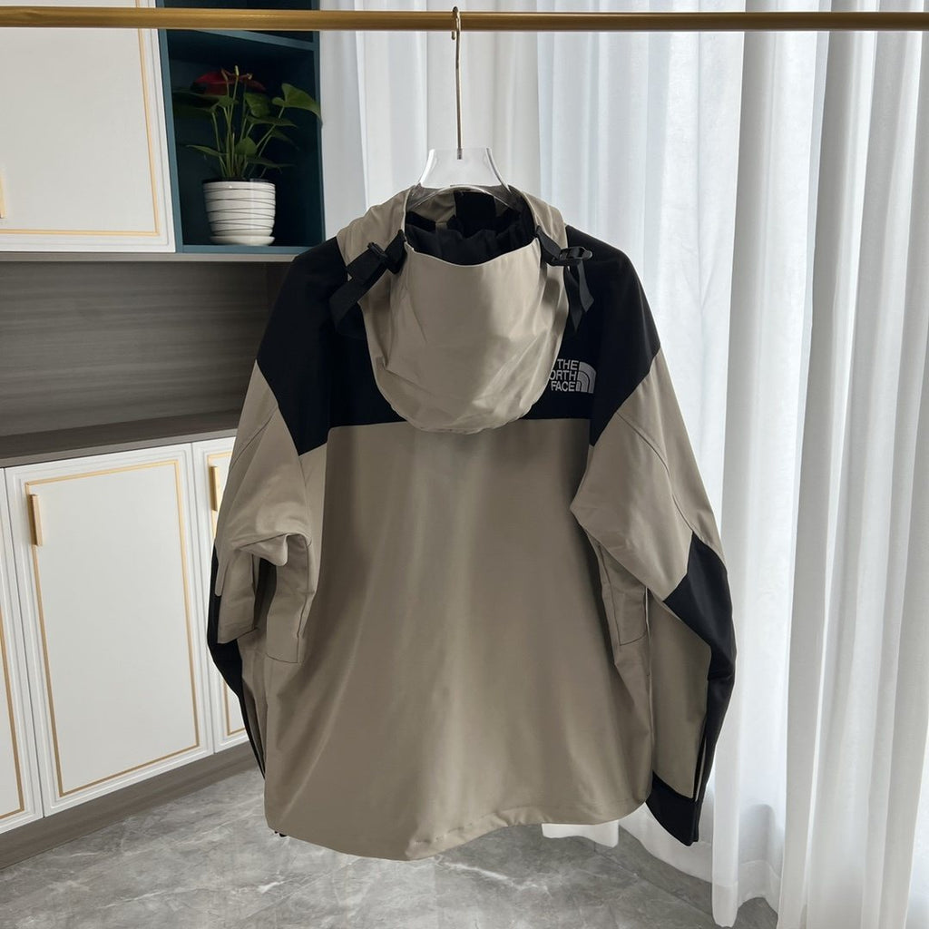 The North Face Color-Block Hooded Jacket — front