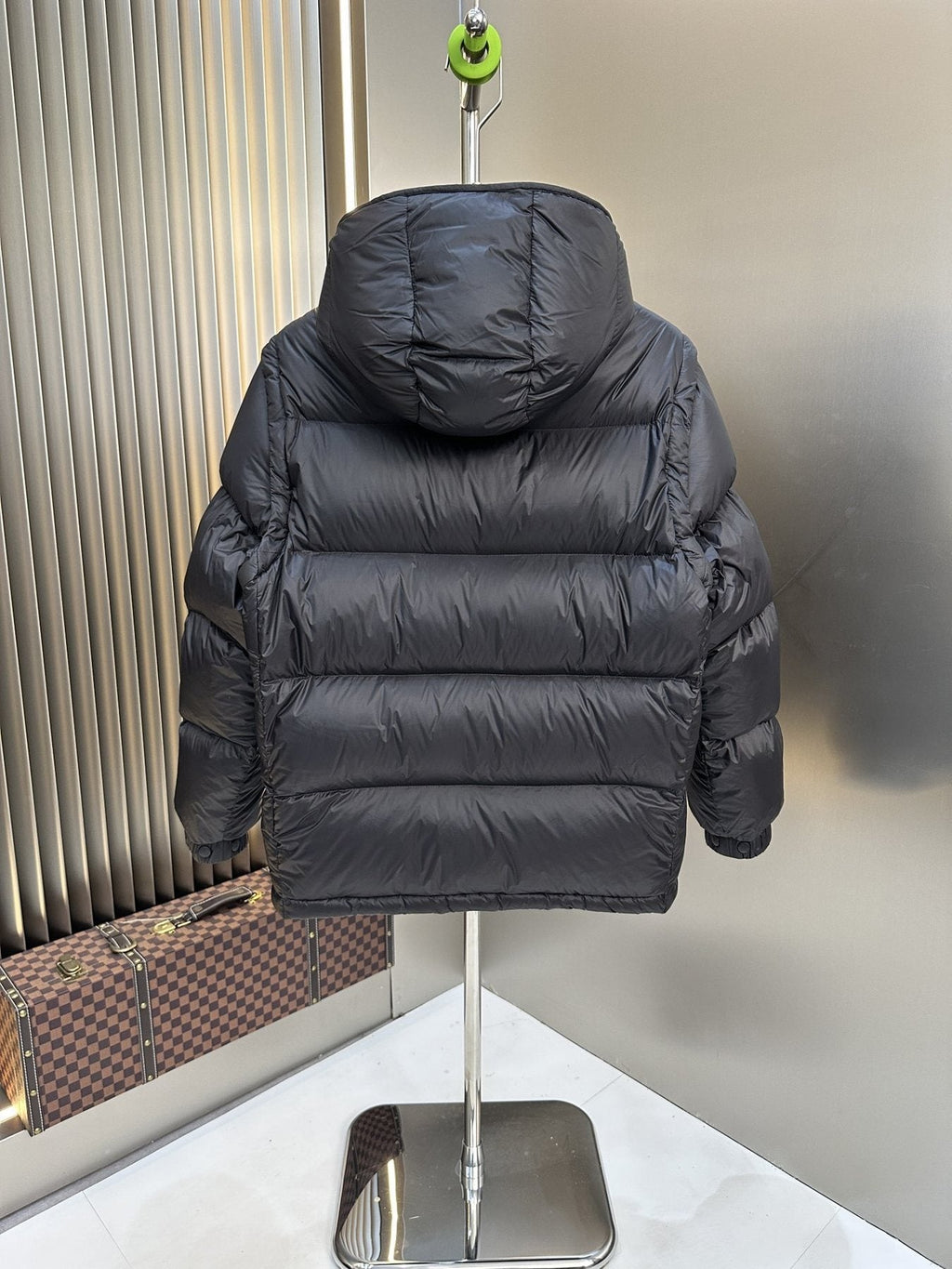 Moncler Convertible-Sleeve Hooded Puffer Coat — back