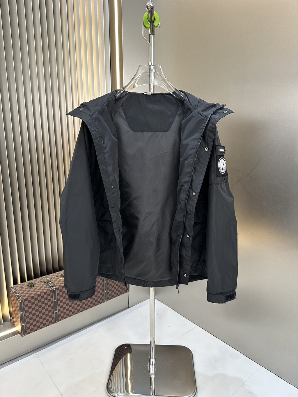 Burberry Hooded Utility Jacket — detail