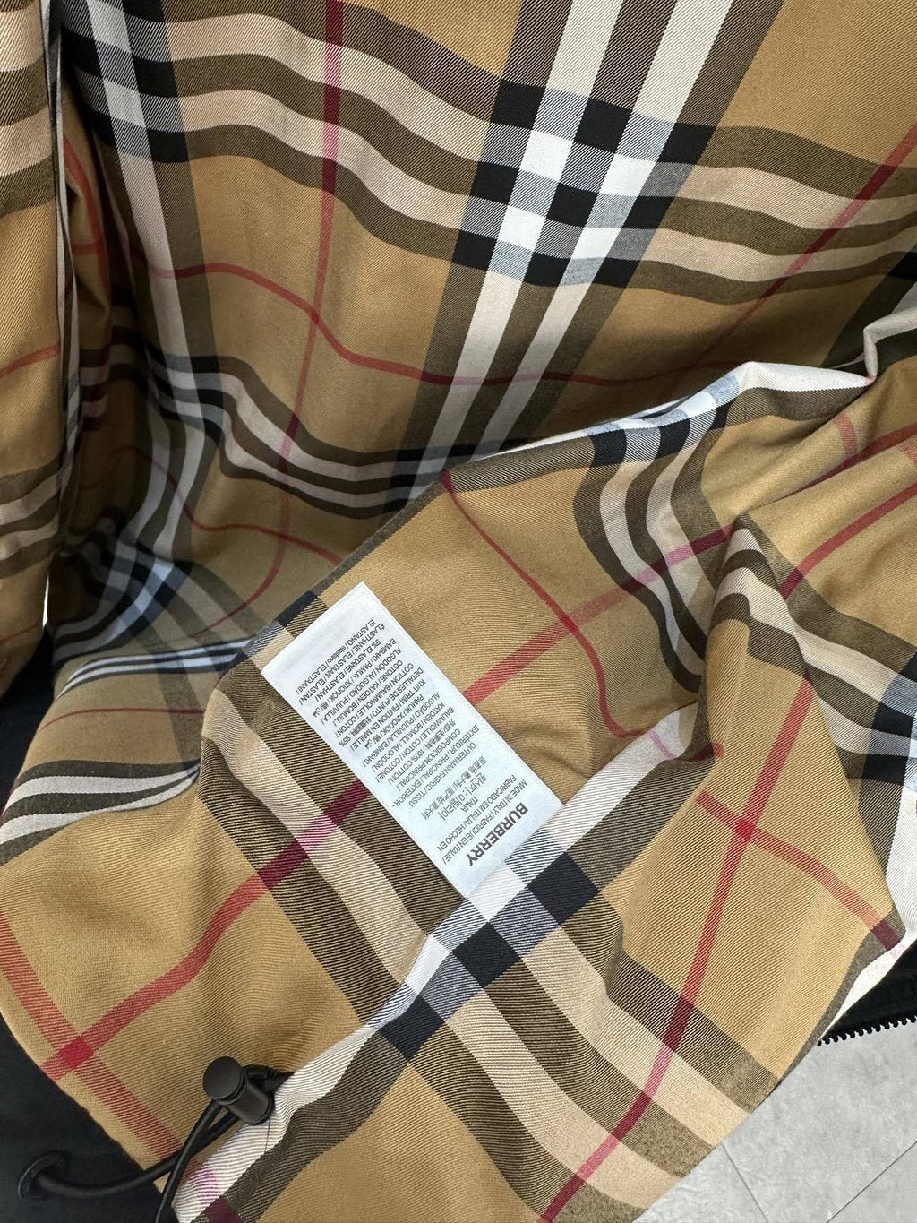 Burberry Hooded Check-Lined Zip Jacket — fabric_closeup