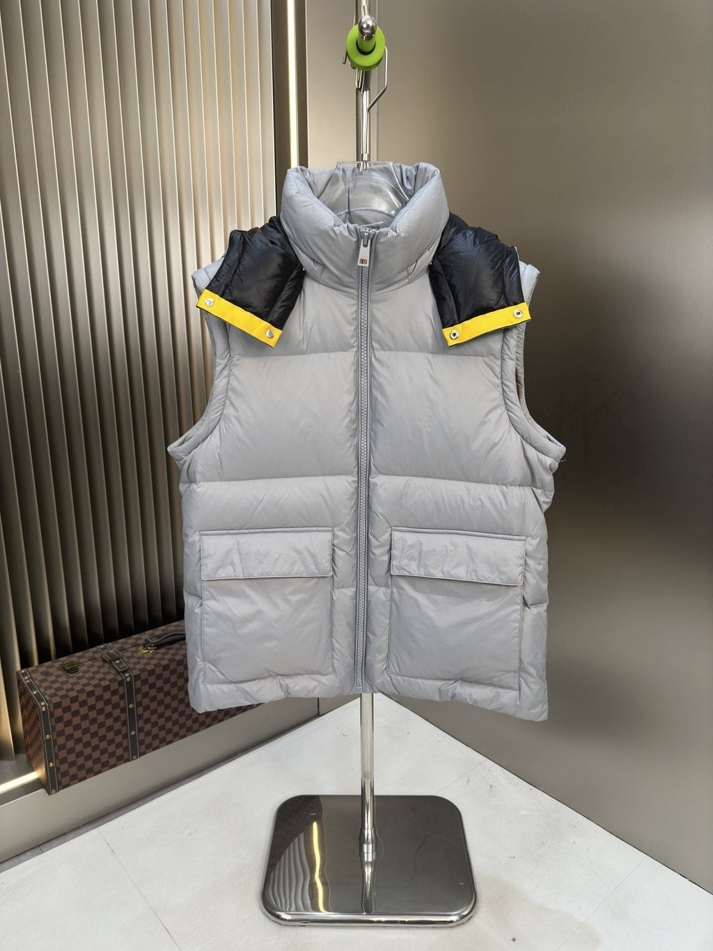 Prada 2-in-1 Hooded Puffer Jacket — detail