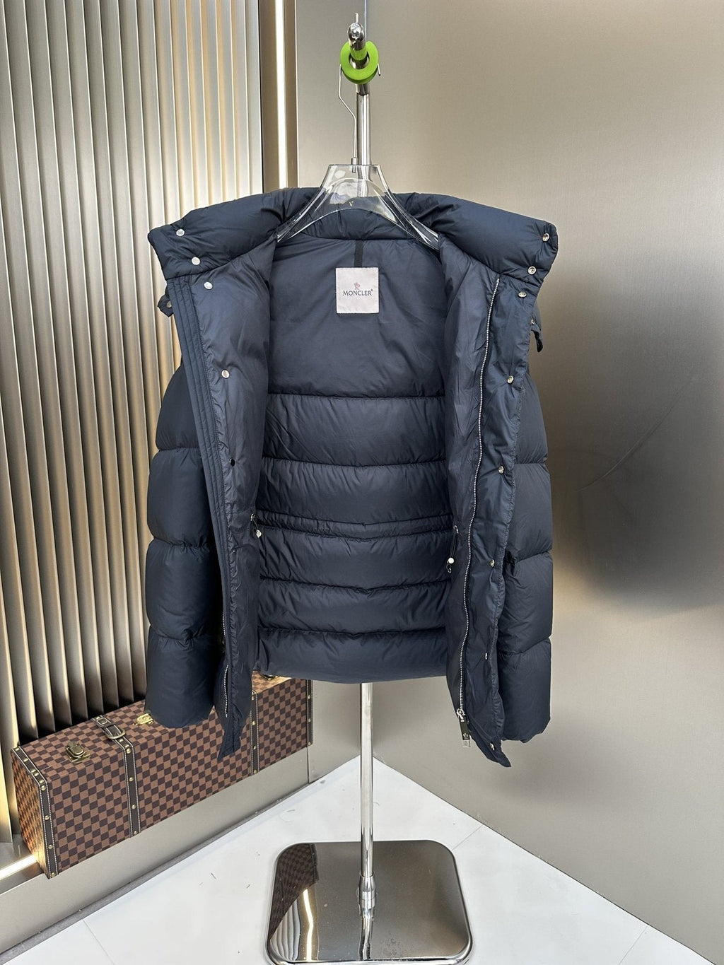 Men Moncler coat Hooded Quilted Puffer Jacket — detail