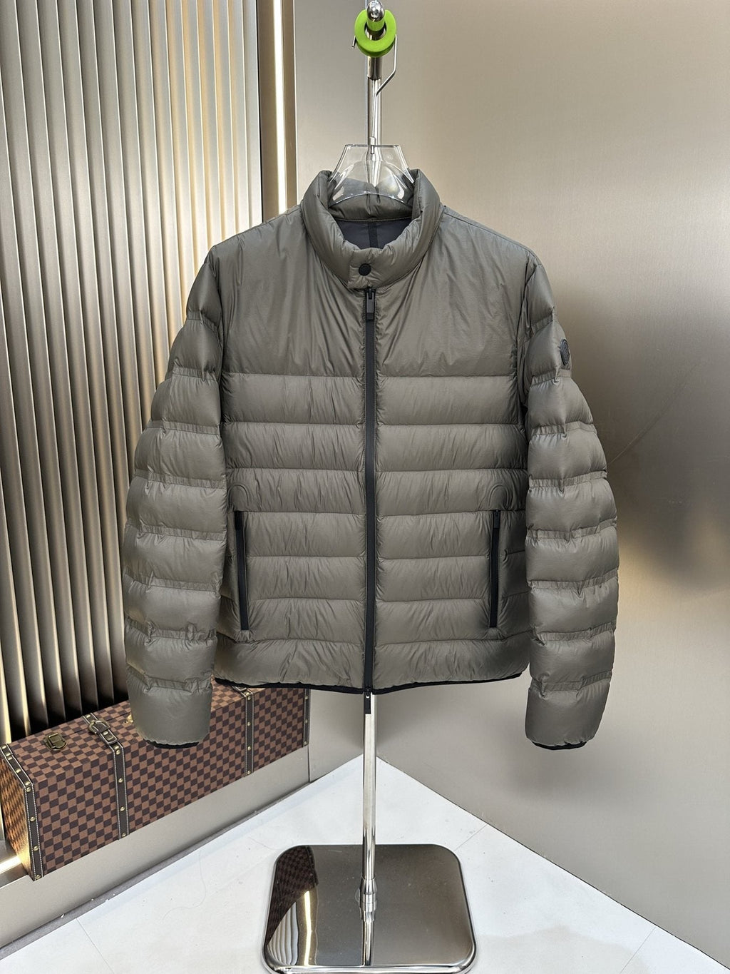 Men Moncler coat Puffer Jacket — front