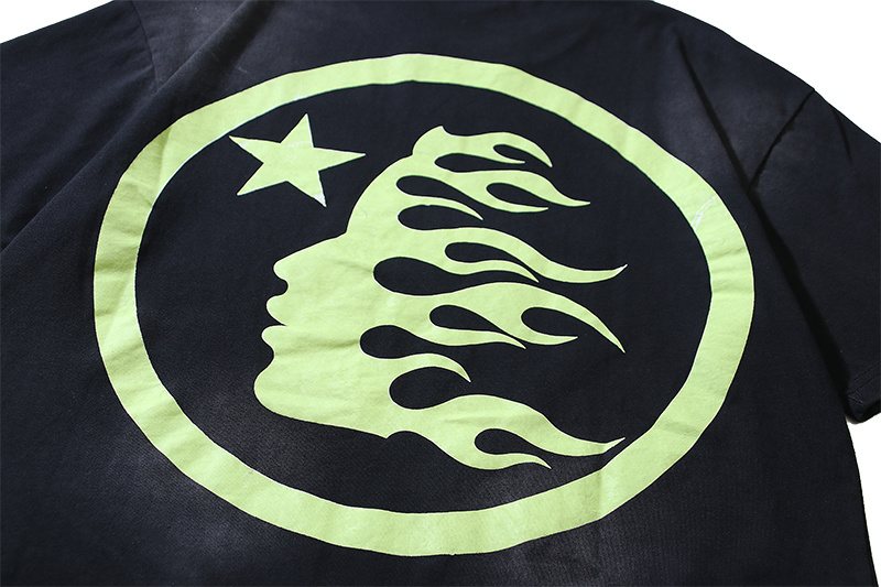 Hellstar Head & Flame Graphic T-Shirt — detail