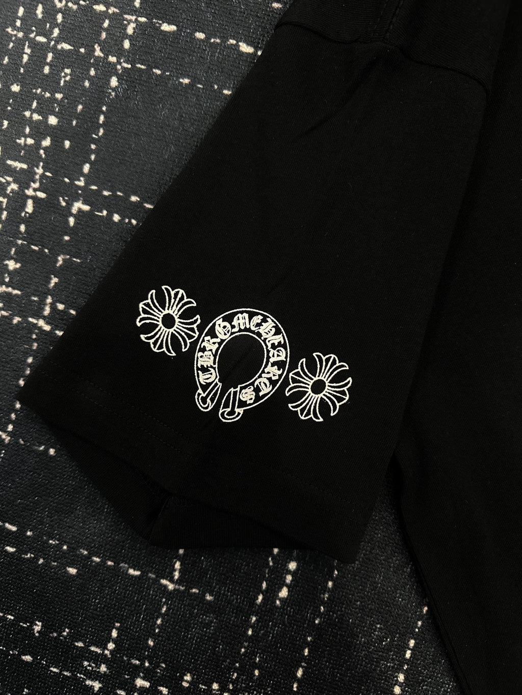 Chrome Hearts Rainbow Horseshoe Cross Graphic T-Shirt — detail