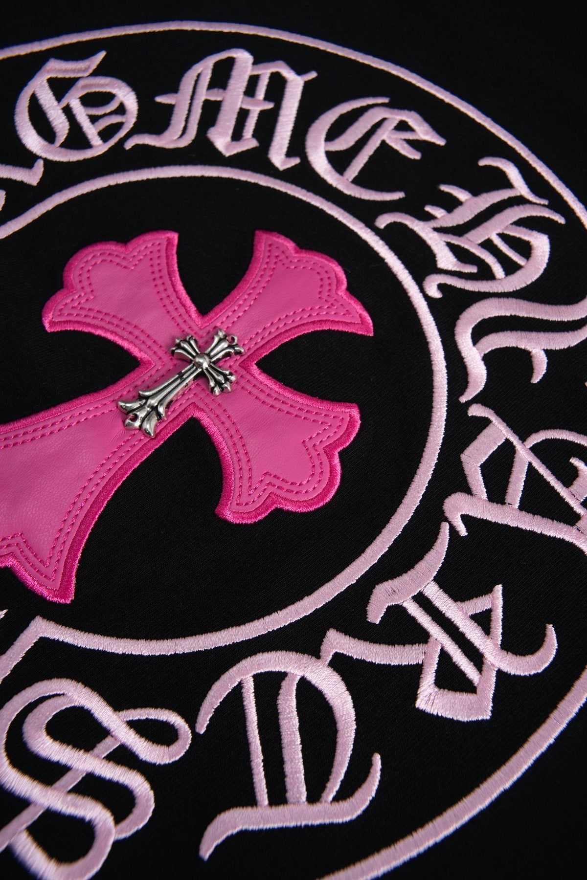 Chrome Hearts Cross Graphic Short-Sleeve T-Shirt — detail