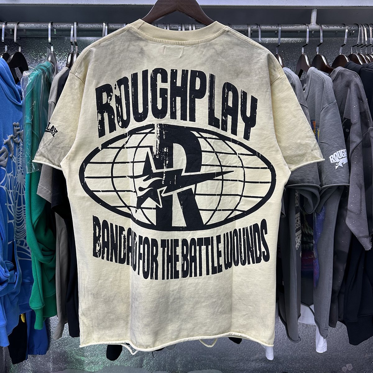 Rough Play Rabbit Car Distressed Short-Sleeve T-Shirt — context