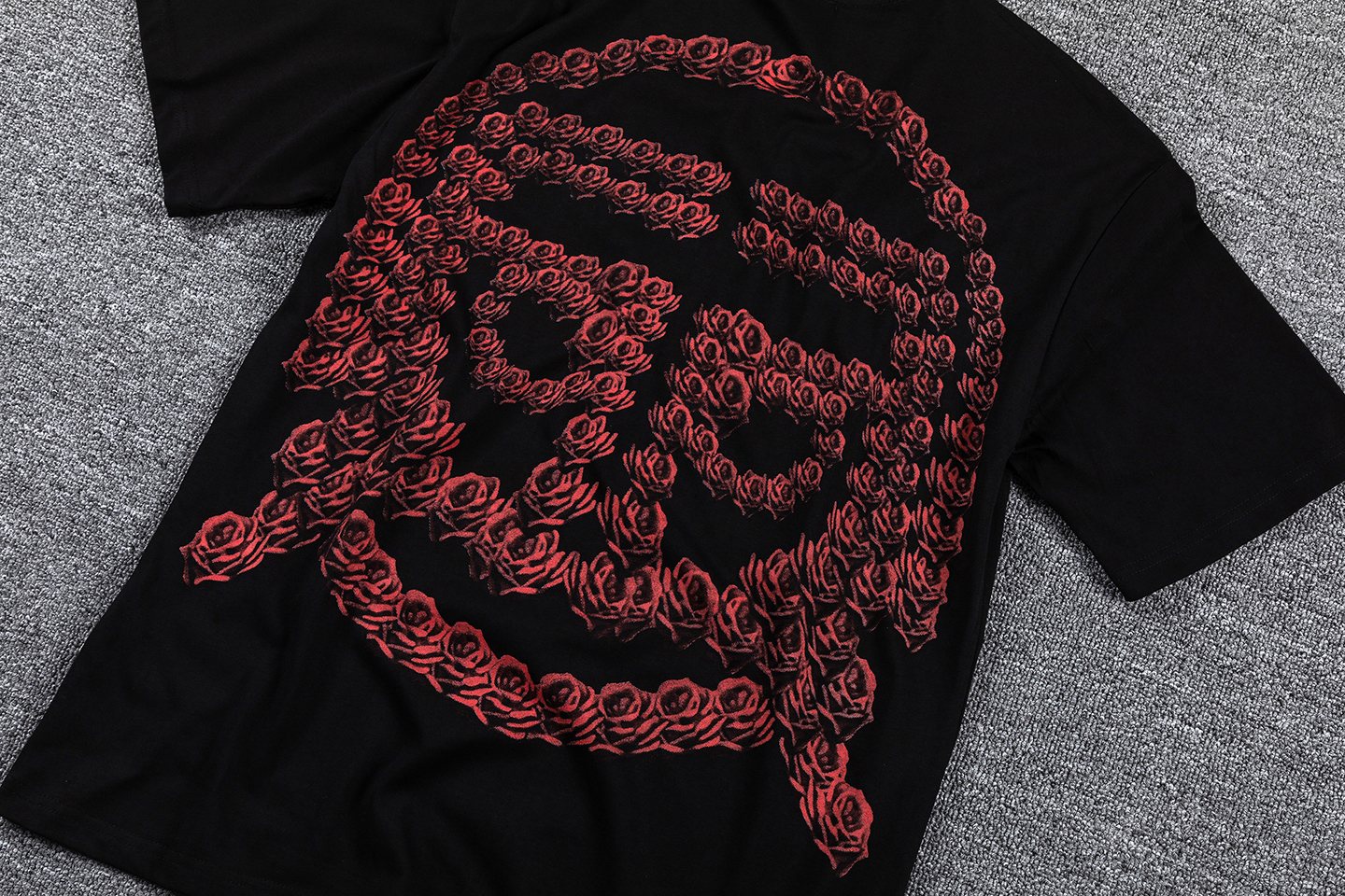 GLAZA GOD Unleash The Power Graphic T-Shirt — detail