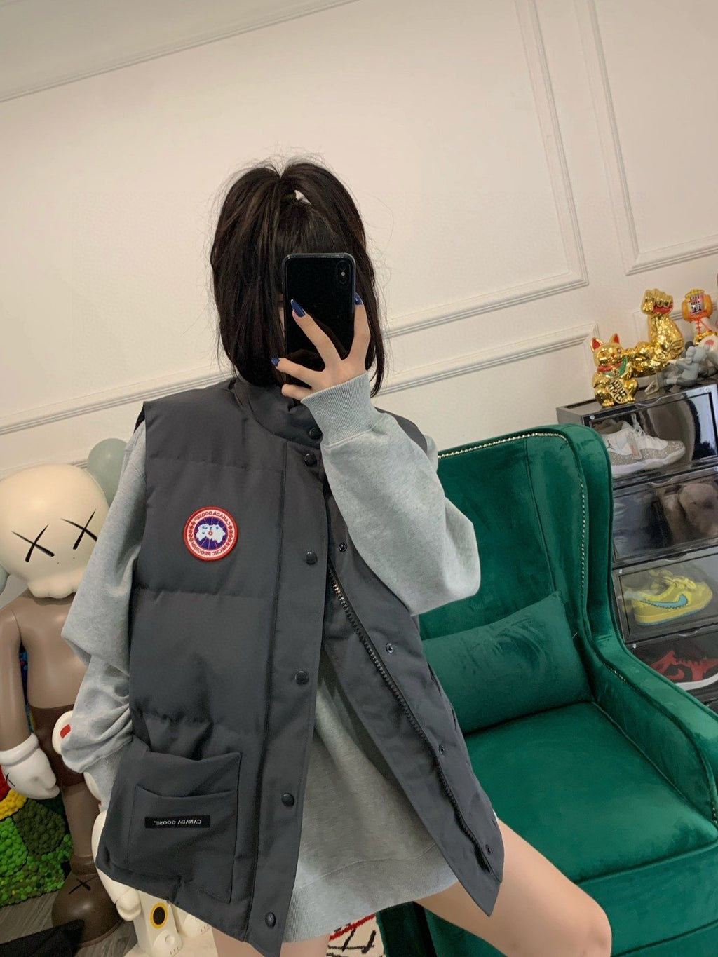 Canada Goose Quilted Snap-Front Vest — model