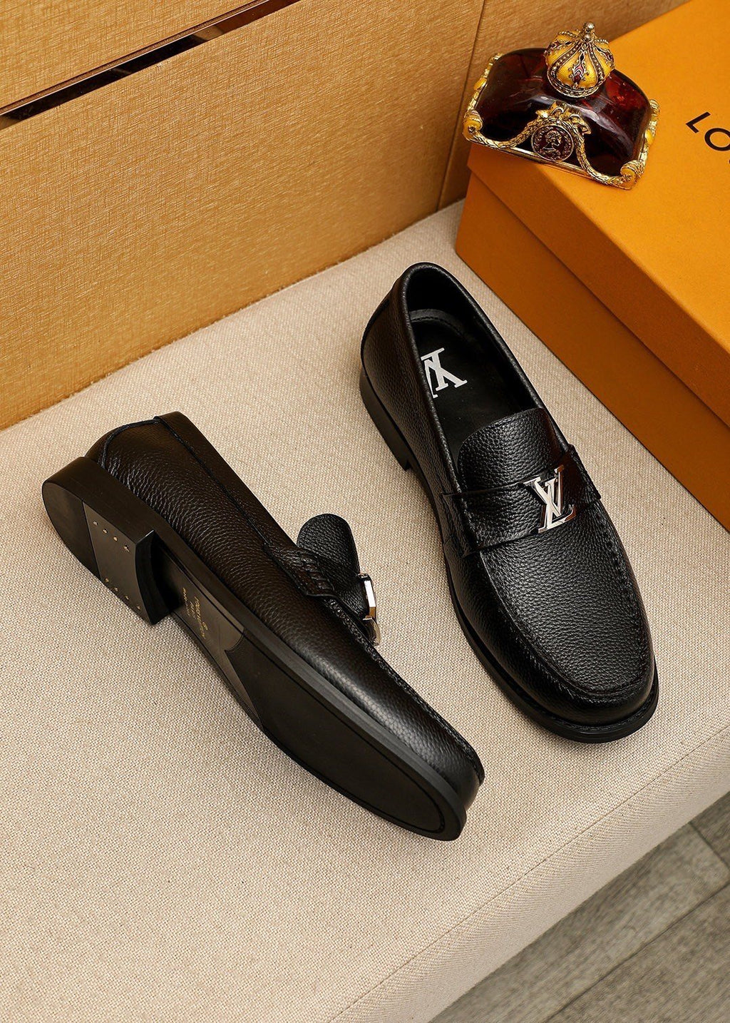 Louis Vuitton Black Pebbled Leather Loafers — front