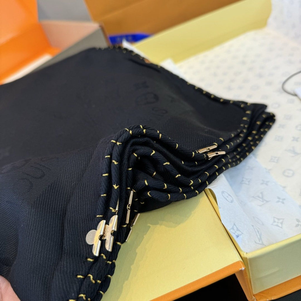 Louis Vuitton Navy Blue Patterned Scarf — detail