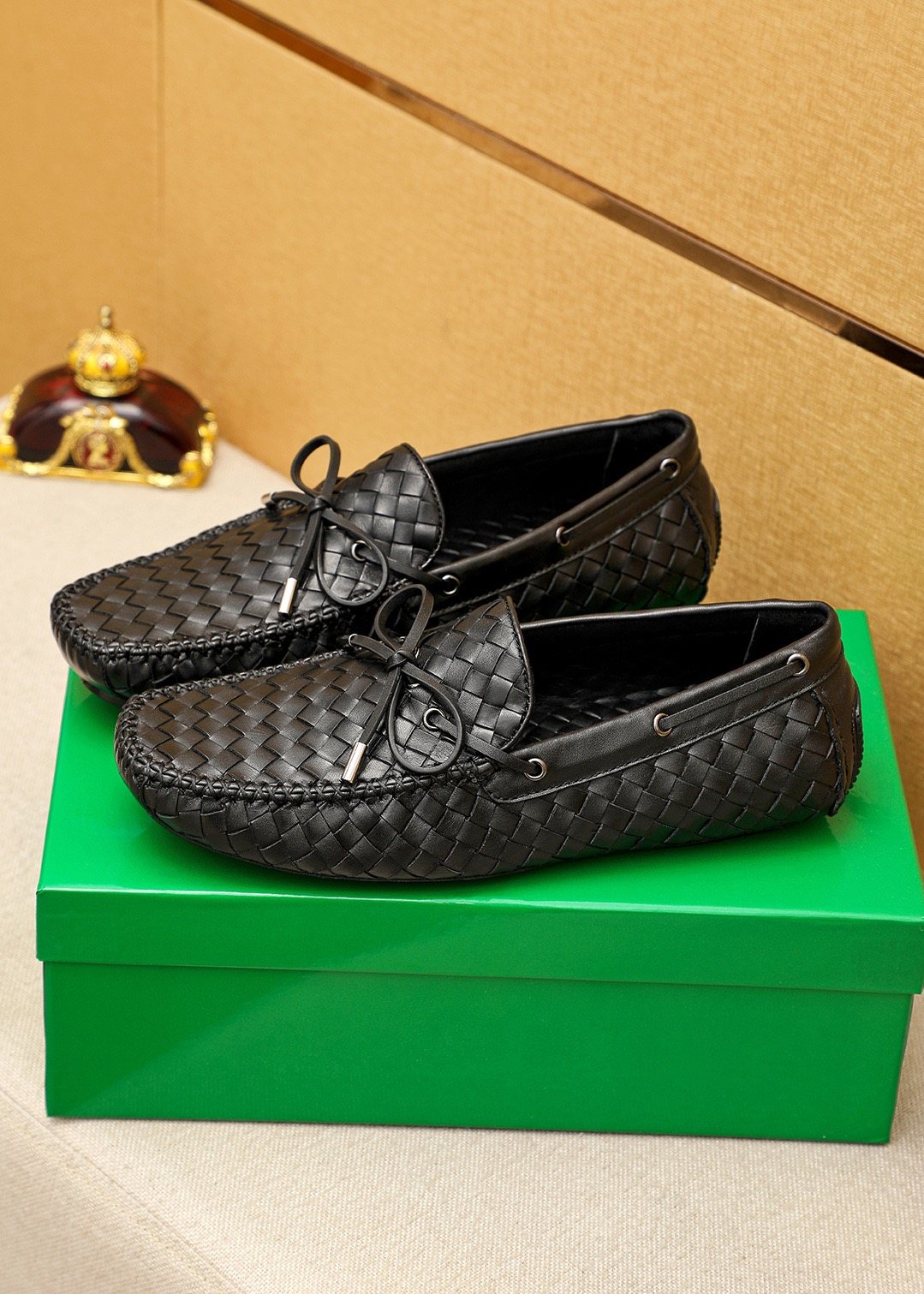 Bottega Veneta Black Woven Lace-Up Loafers — front