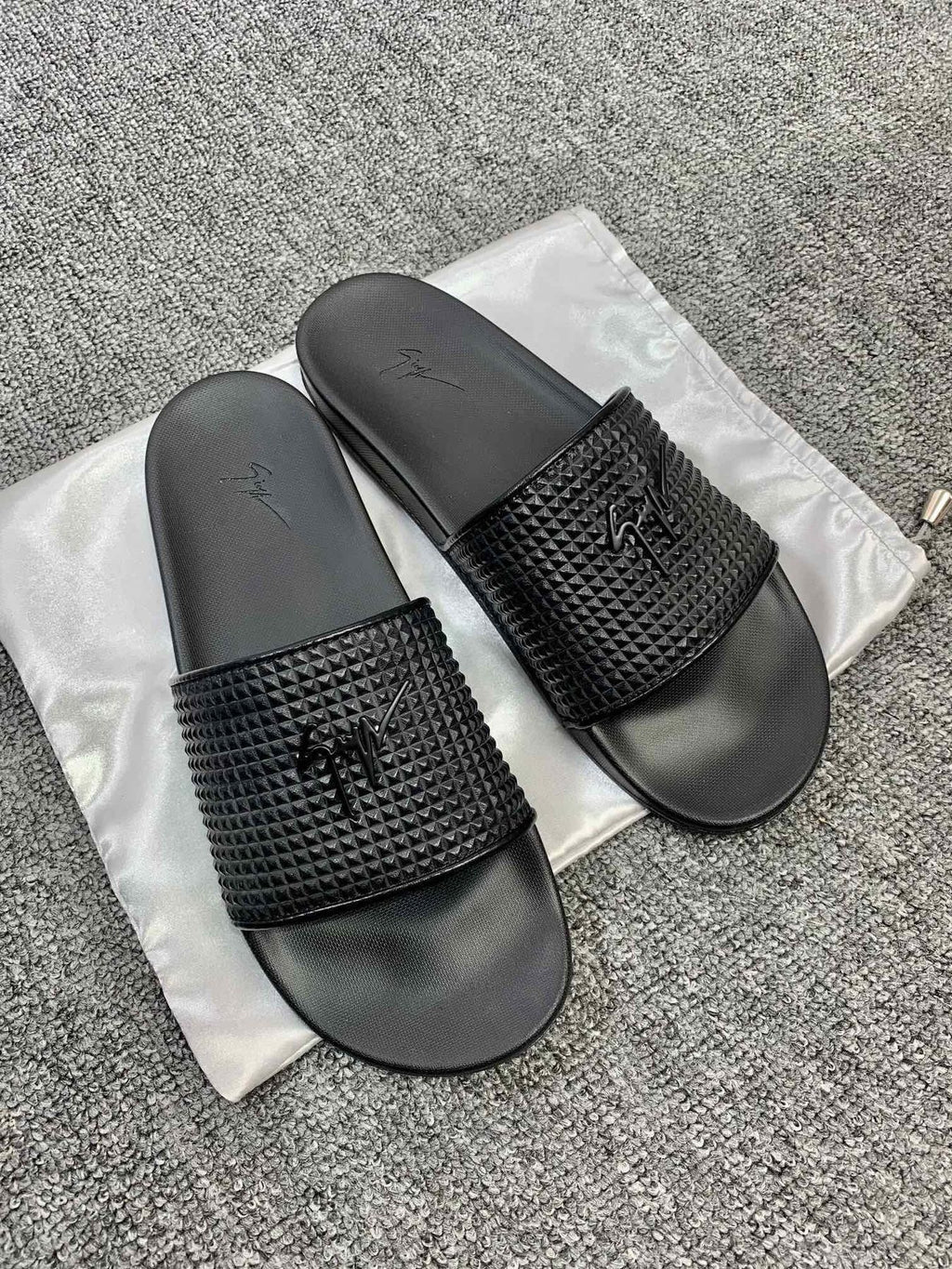 Giuseppe Zanotti Black Textured Slide Sandals — front