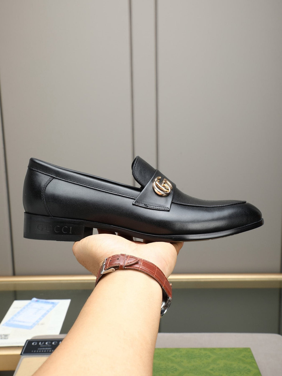 Gucci Black Logo-Hardware Loafers — front