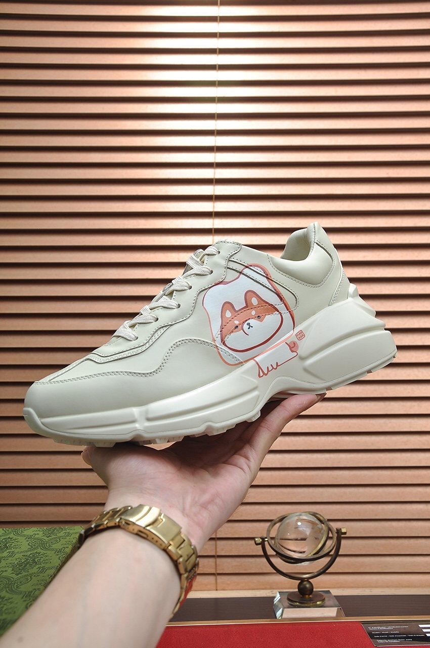 Gucci White Graphic Low-Top Sneakers — side