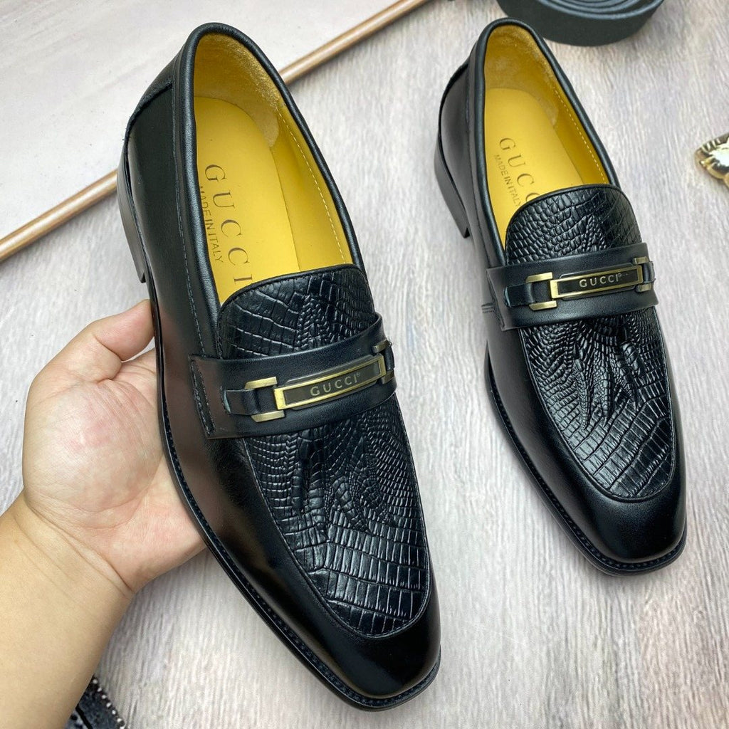 Gucci Black Textured Leather Slip-On Shoes — model