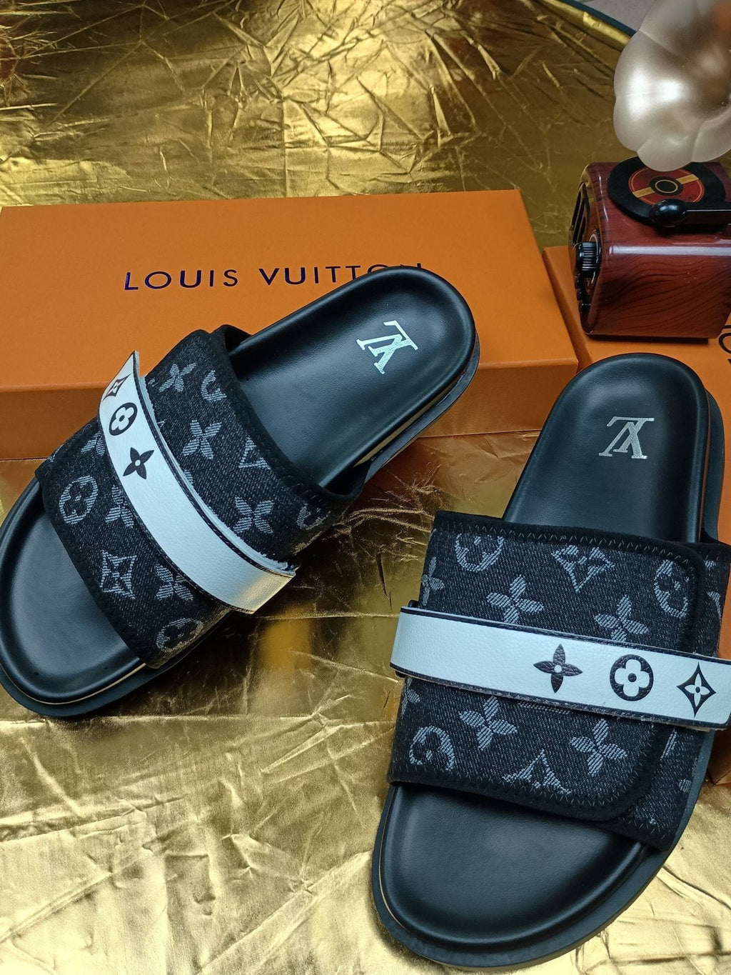 Louis Vuitton Black Graphic Band Slide Sandals — side