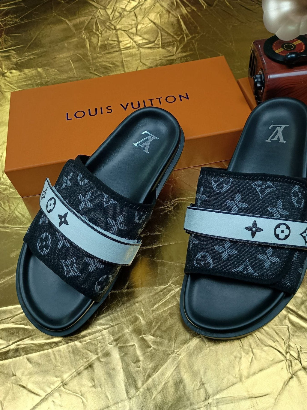 Louis Vuitton Black Graphic Band Slide Sandals — side