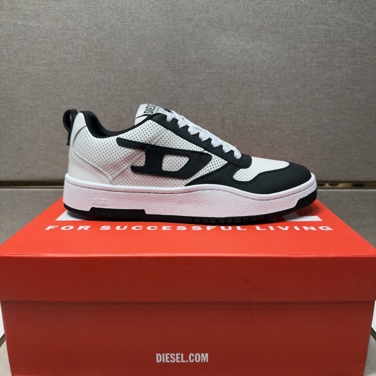 DIESEL Black and White Low-Top Sneakers — hero