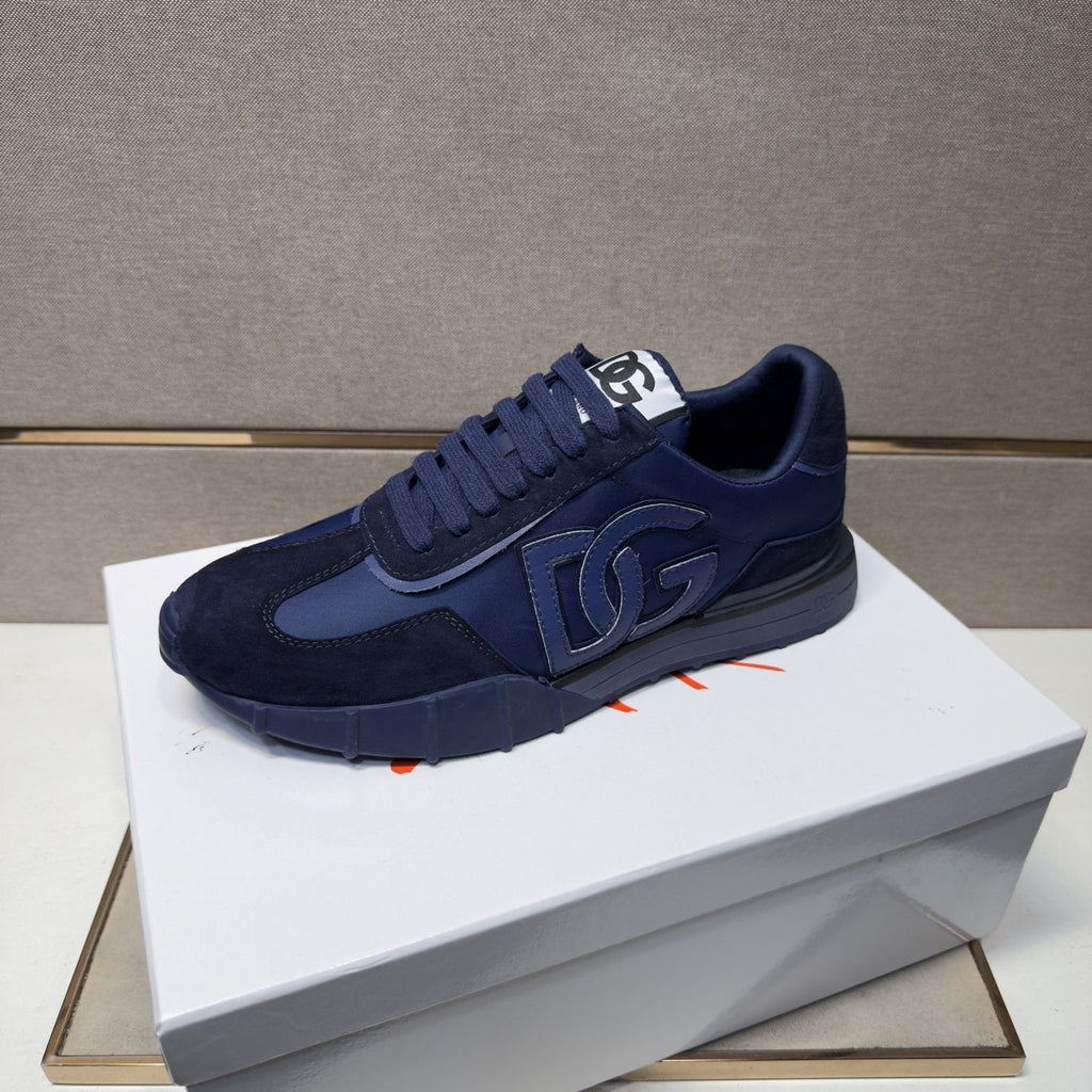 Dolce & Gabbana Navy Logo Low-Top Sneakers — side