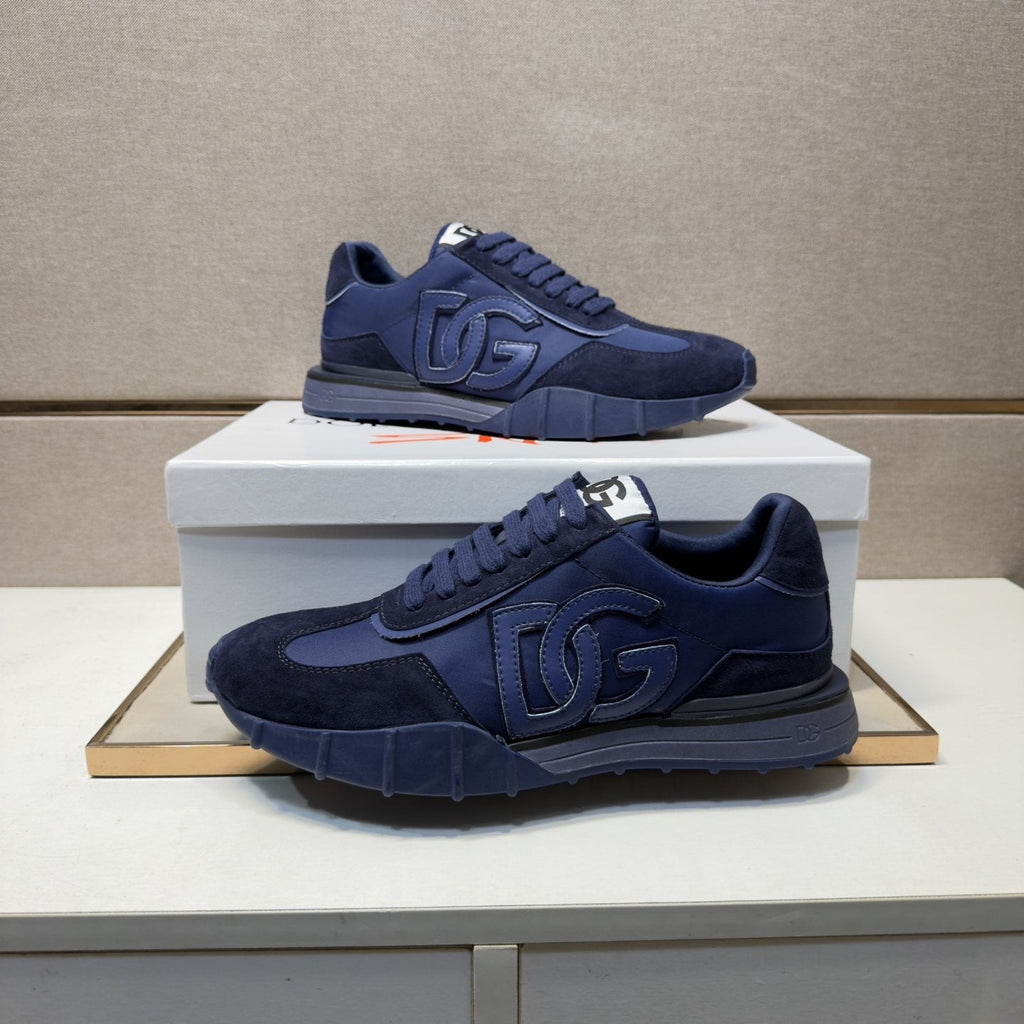 Dolce & Gabbana Navy Logo Low-Top Sneakers — side