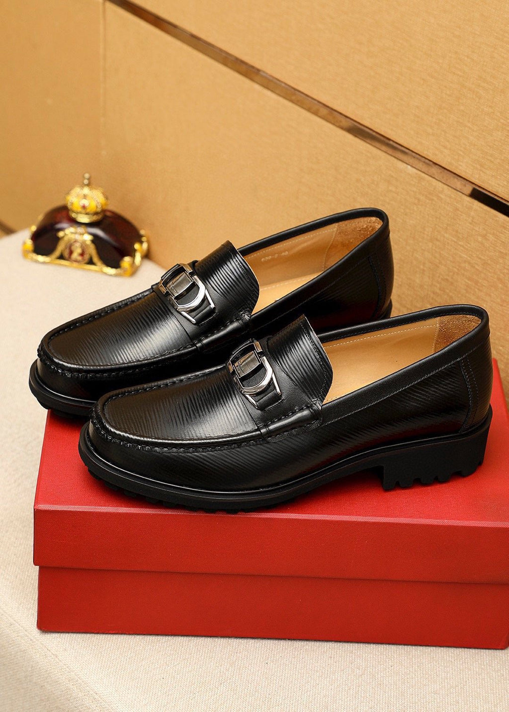 Ferragamo Black Textured Buckle Loafers — front
