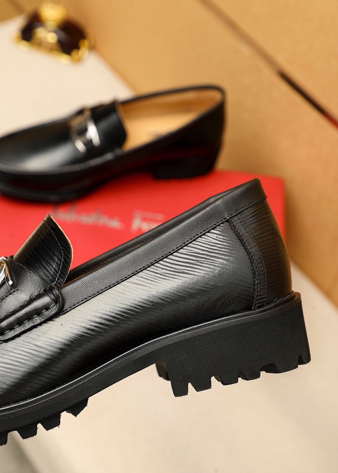 Ferragamo Black Textured Buckle Loafers — detail