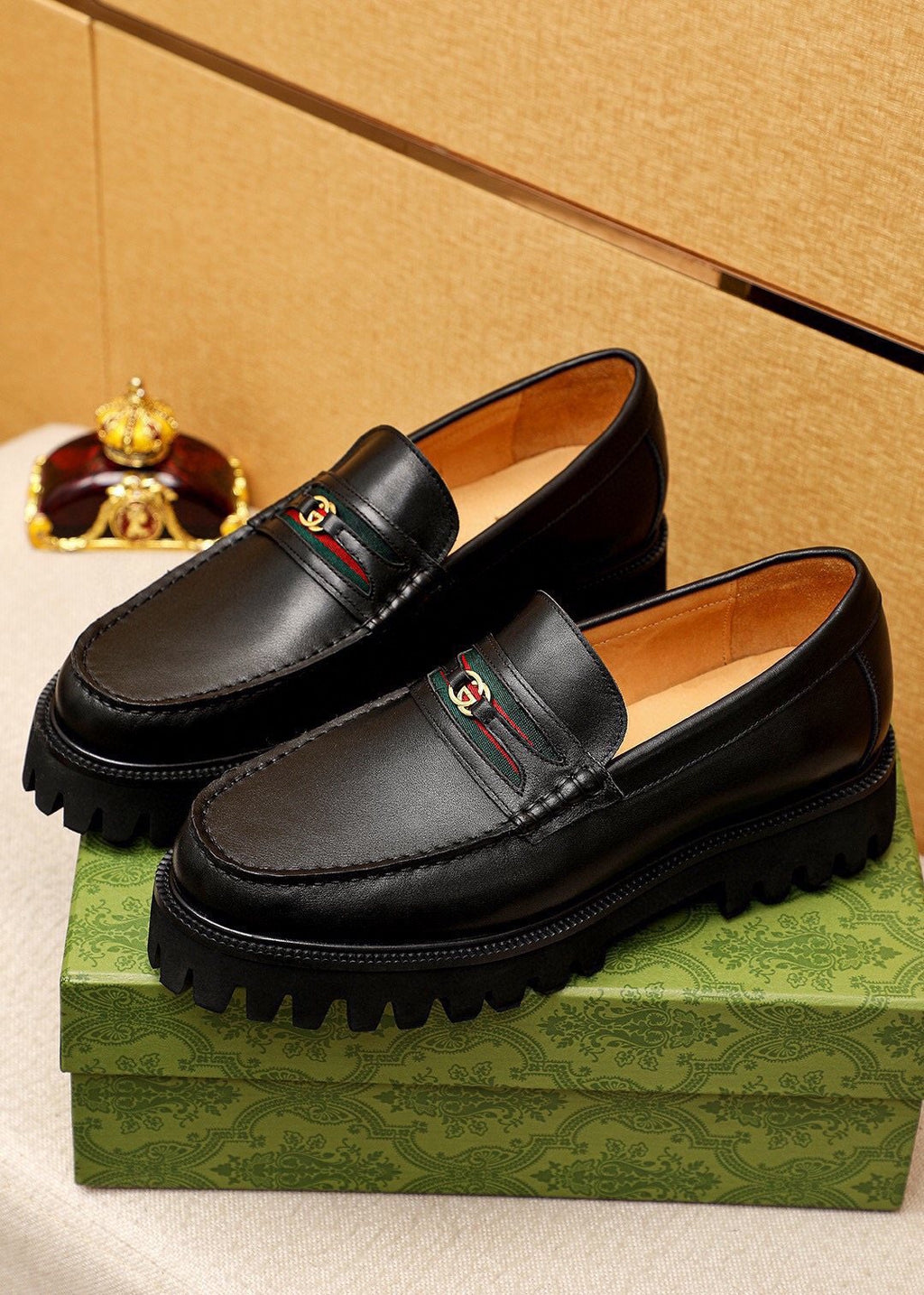 GUCCI Black Web-Accent Loafers — front