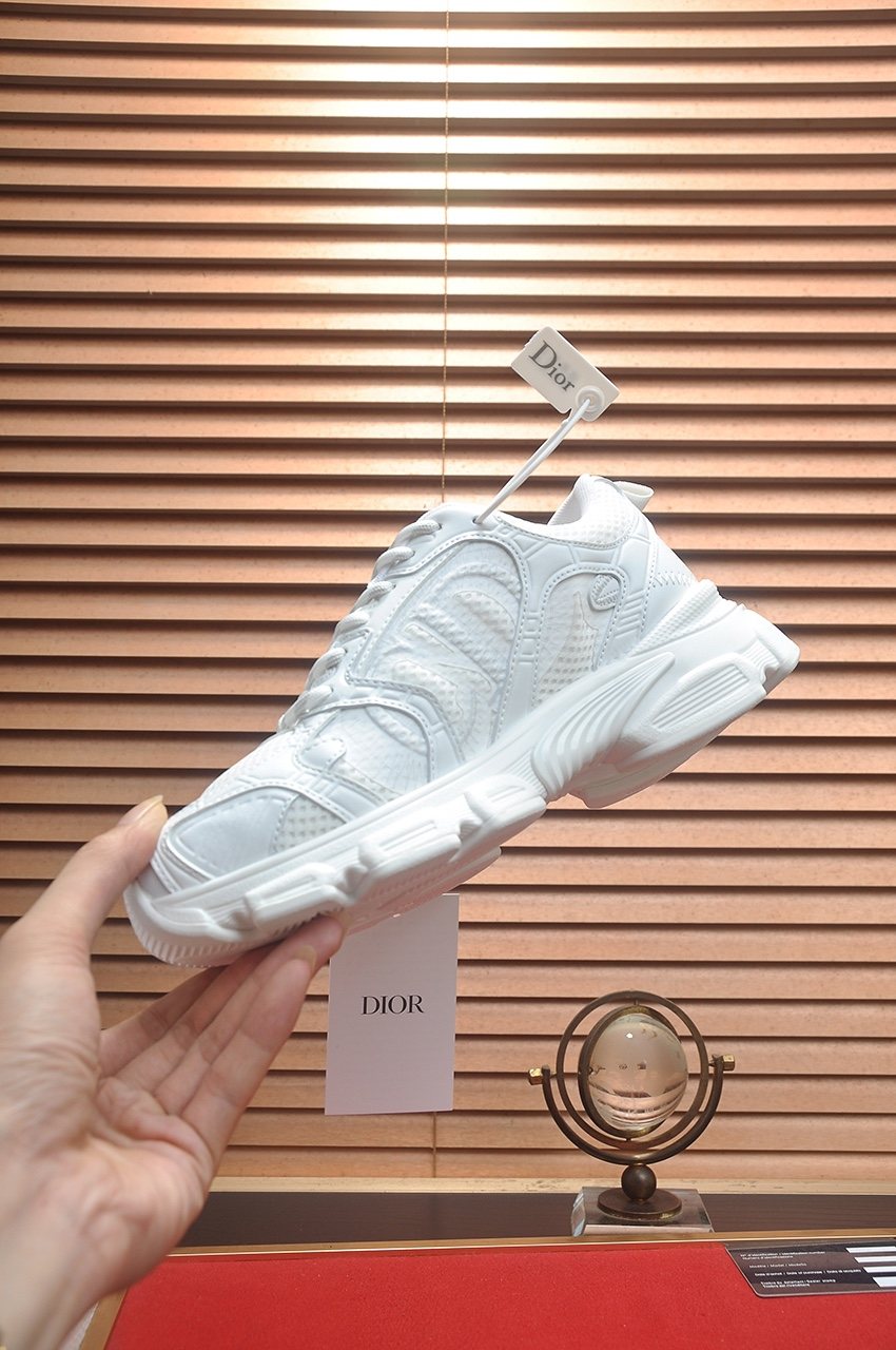Dior White Couple Sneakers — side