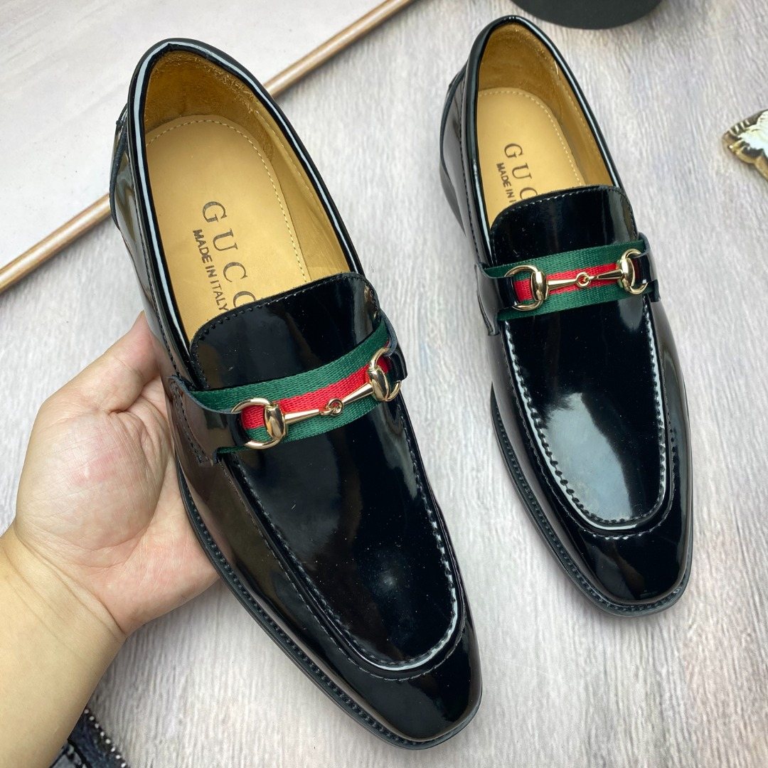 Gucci Black Patent Web Stripe Loafers — model