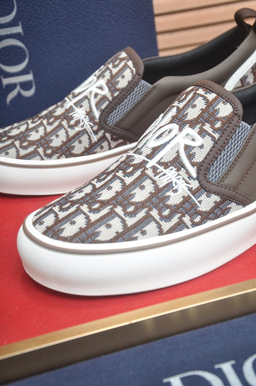 Dior Taupe Patterned Slip-On Sneakers — detail