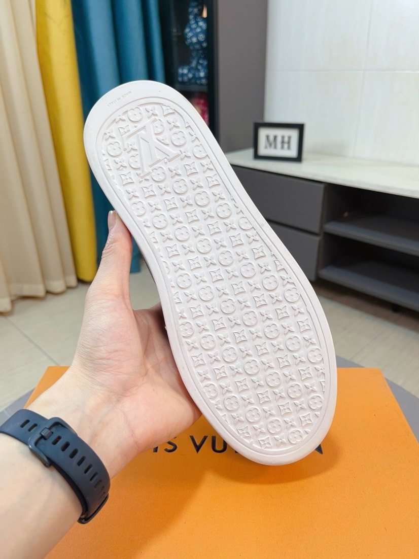 Louis Vuitton Textured Slip-On Shoes — side
