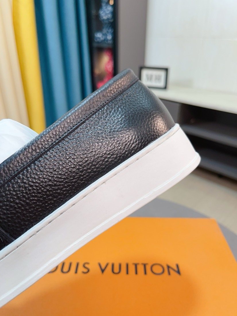 Louis Vuitton Textured Slip-On Shoes — detail